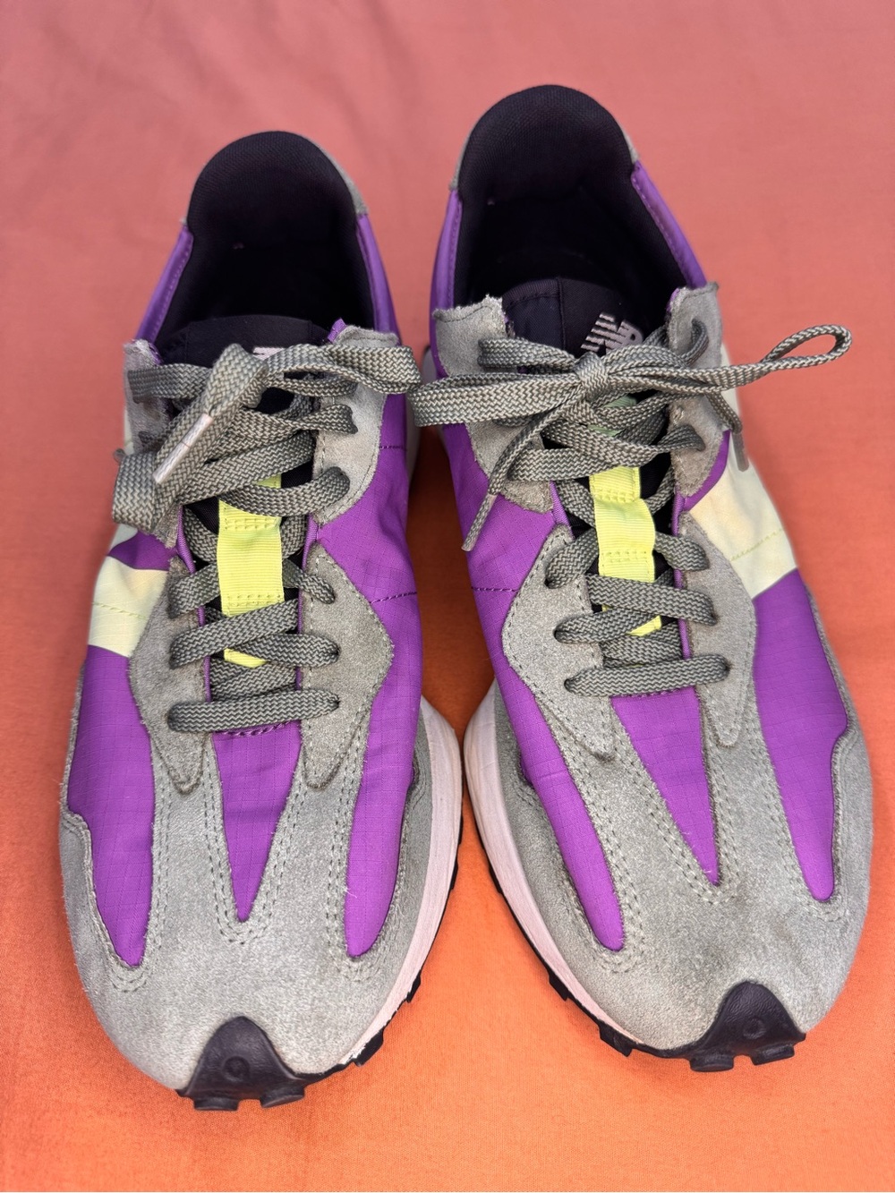 New Balance 327 Men Size 11.5 Purple Grey Yellow Lifestyle Sneakers MS327TK